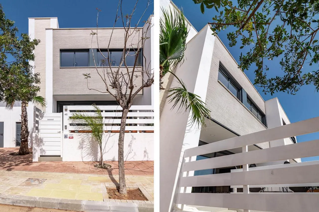 Lmt46 - Modern Style Spacious Townhouse 에스테포나 펜션